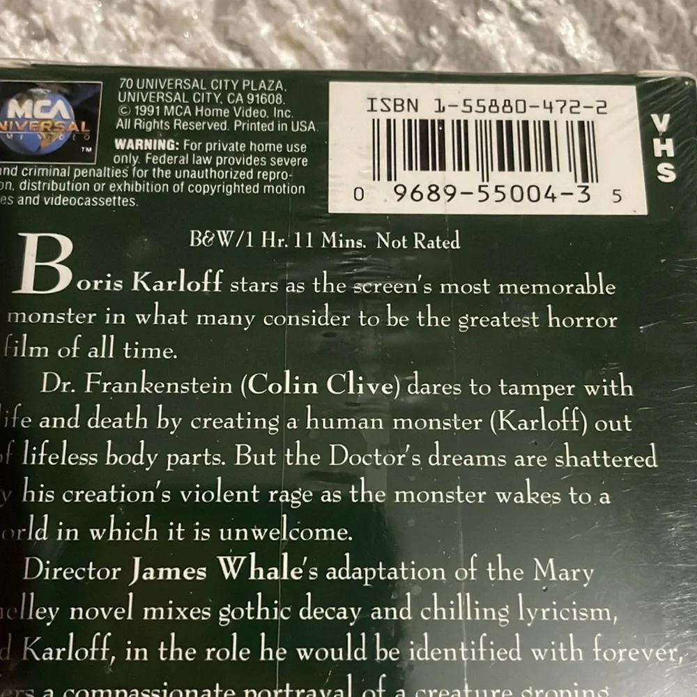 Two NEW in package Dracula & Frankenstein (Horror)classic collection VHS tapes - Picture 4 of 7
